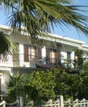 Hotel Apolafsi Volos Exteriör bild