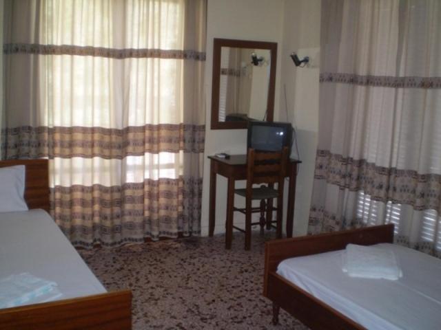Hotel Apolafsi Volos Exteriör bild